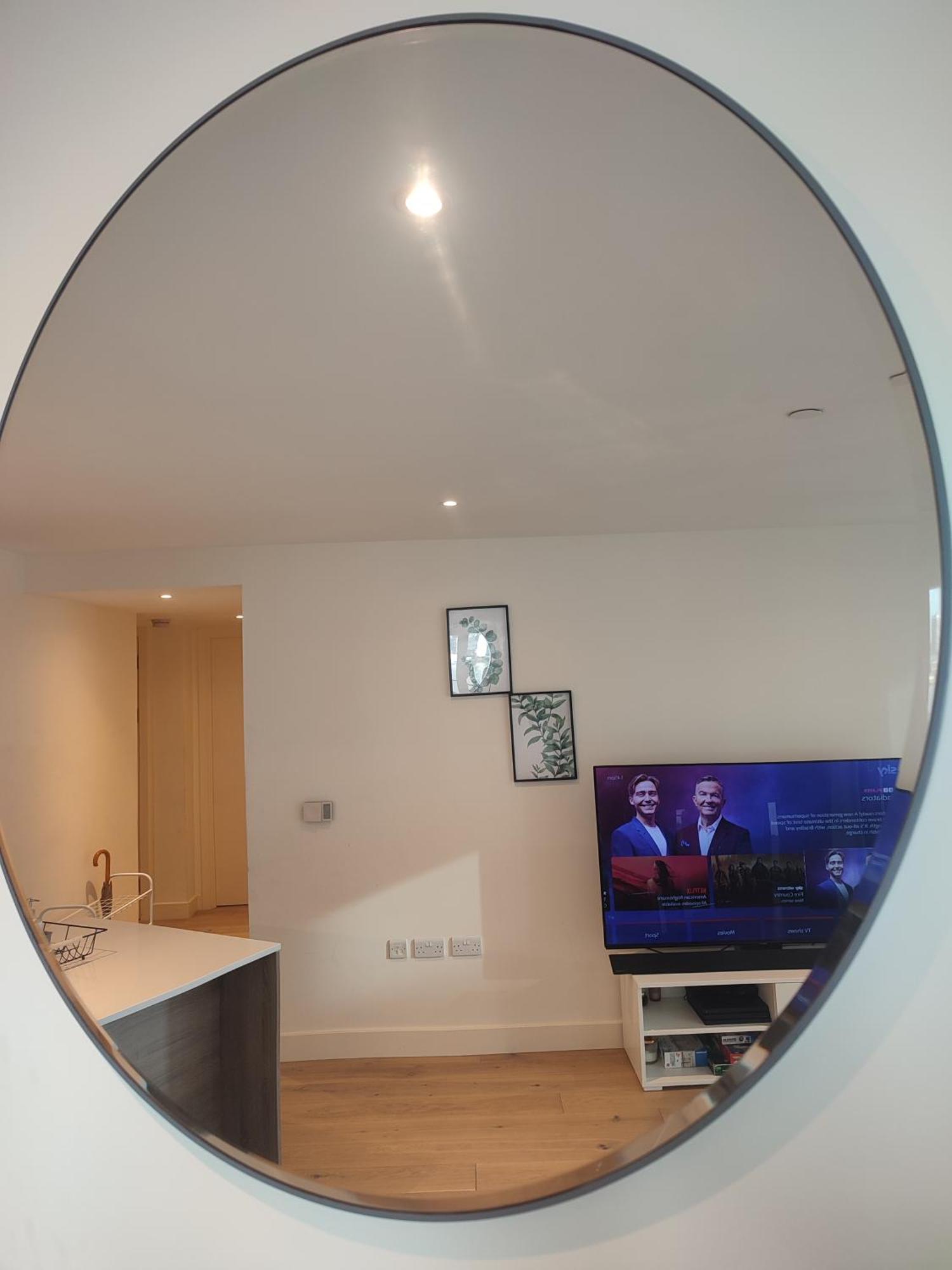 Luxury Riverside Apt With Easy Access To Central London, O2, Excel Centre And Parking Bagian luar foto